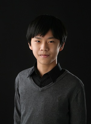 三林　飛鳥の肖像写真