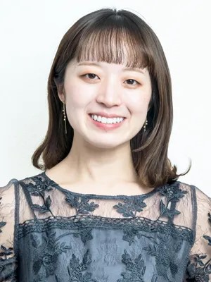 中藤　帆波の肖像写真