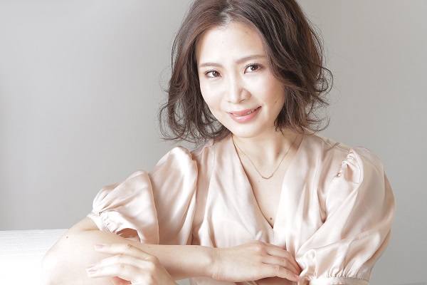 Midorikawa, Naoの肖像写真