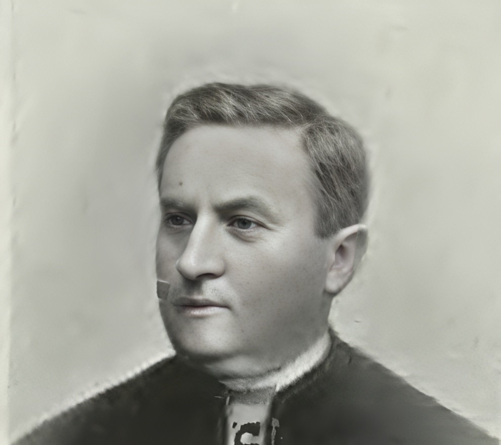 スチャストニー, ウラディミールの肖像写真