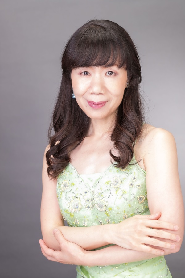 髙橋　麻子の肖像写真