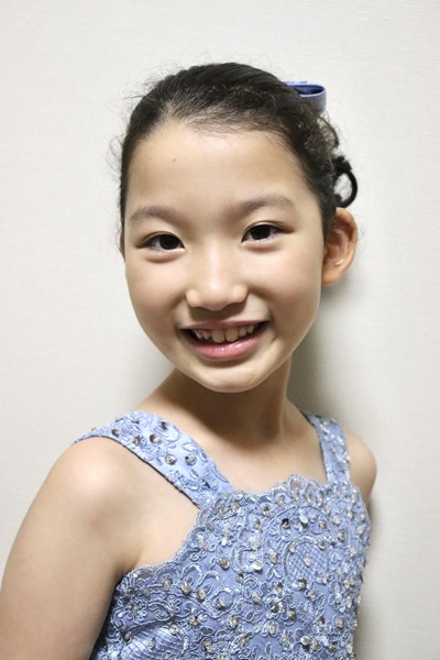 三ツ橋　紬の肖像写真