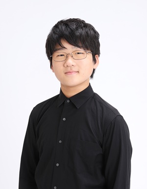 八尋　俊司の肖像写真