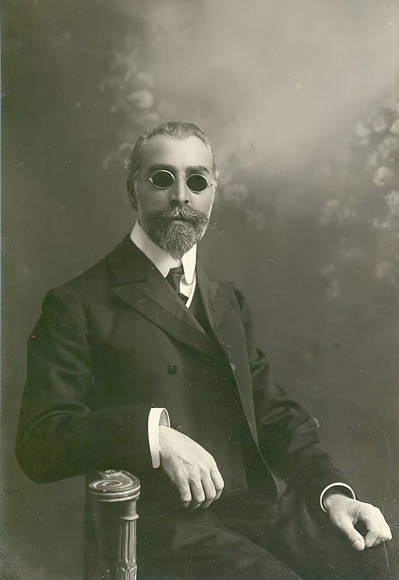 Tigranian, Nikoghayos の肖像写真