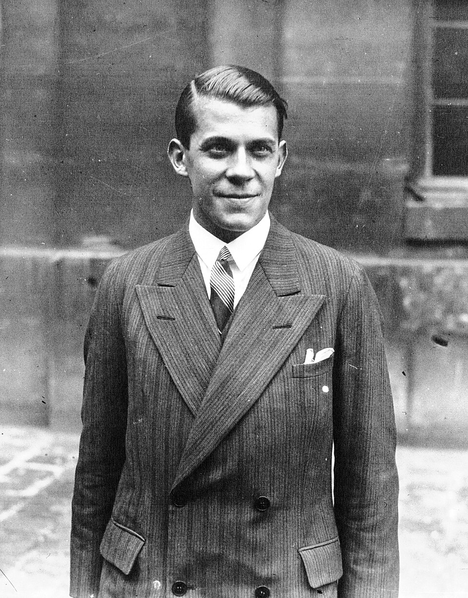 オーバンの肖像写真