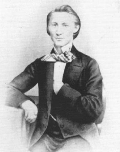 ロイプケの肖像写真