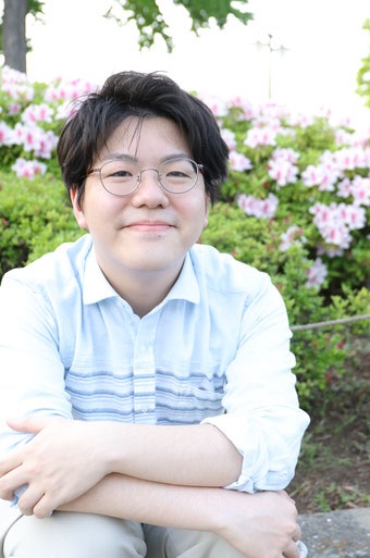 東　秋幸の肖像写真