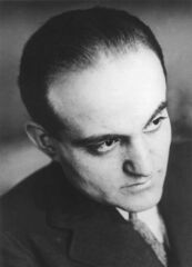 カドシャ, パールの肖像写真