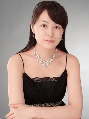 海野　春絵の肖像写真