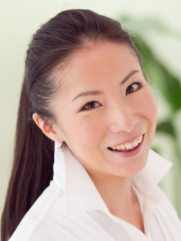 飯野　明日香の肖像写真