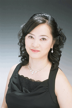 新井　千惠の肖像写真