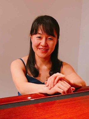 Izumiya, Chiharuの肖像写真