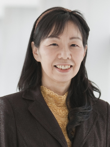 岡部　玲子の肖像写真