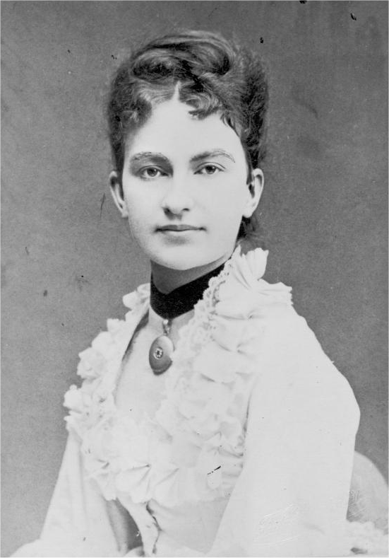 エシポワ, アンナの肖像写真