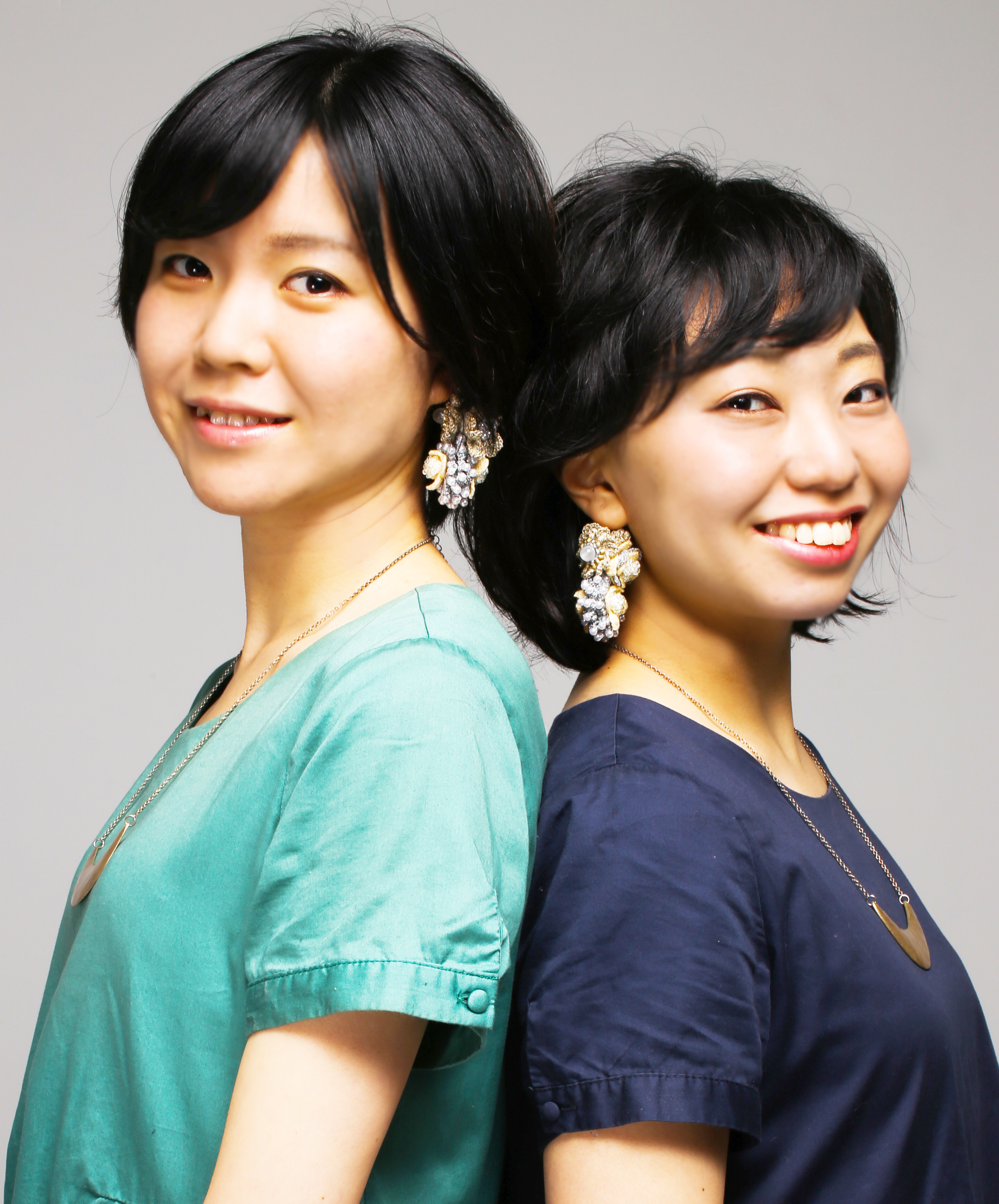 タブリーナ・ヒラリーナ（田淵紗恵子＆金平夏花）の肖像写真