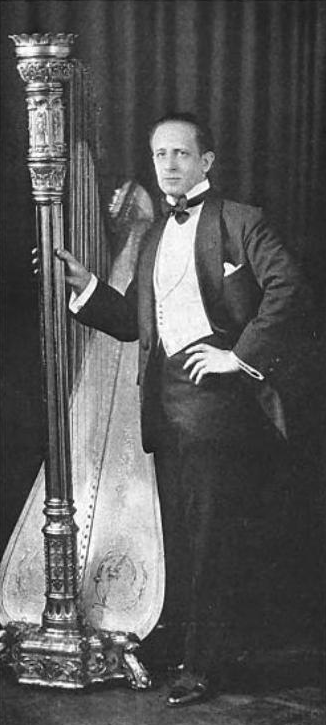 サルゼードの肖像写真